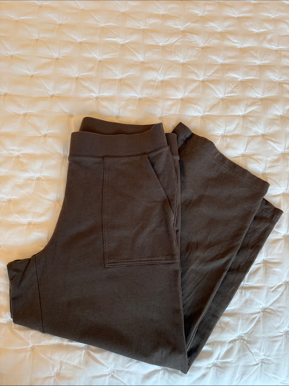 J. Jill Cozy Dark Brown Sweatpants with Side Pocket size medium